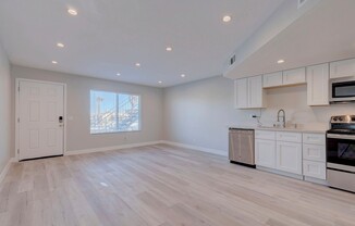 471 Rexford Drive