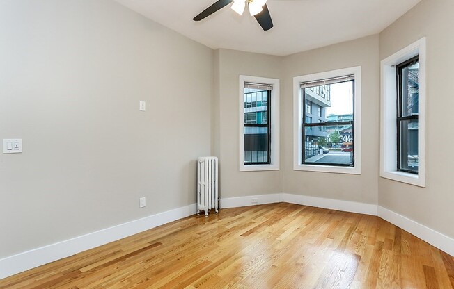 1 bed, 1 bath, 579 sqft, $3,000, Unit 4