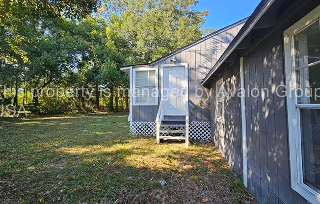 4 beds, 2 baths, $1,650