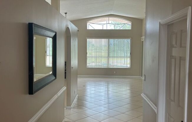 3/2/2 Pool Home on the Golf Course in Jensen Beach Country Club