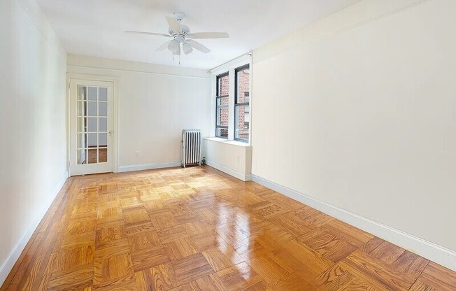 828 GERARD AVE