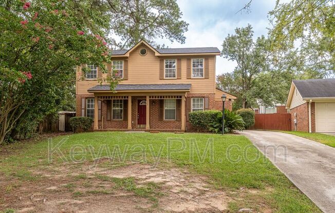 322 LAMPLIGHTER LN