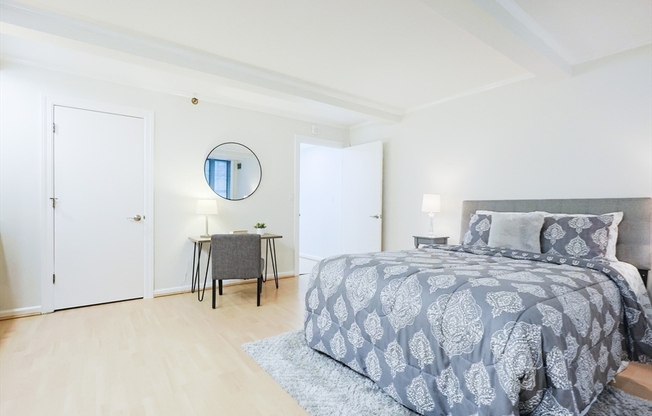 1 bed, 1 bath, 863 sqft, $3,500, Unit 703