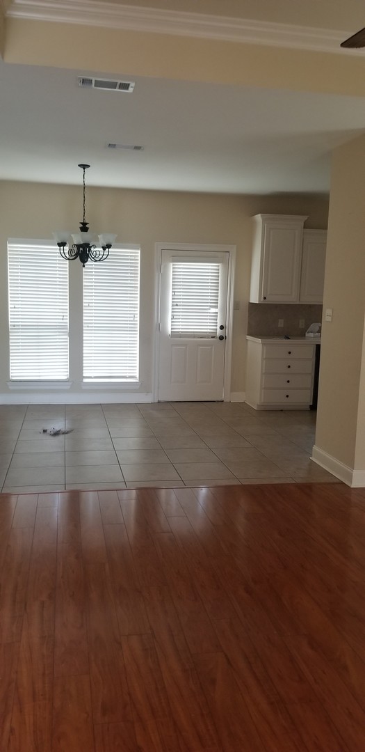 3 Bedroom/2 Bath single family home for lease in Gonzales, LA