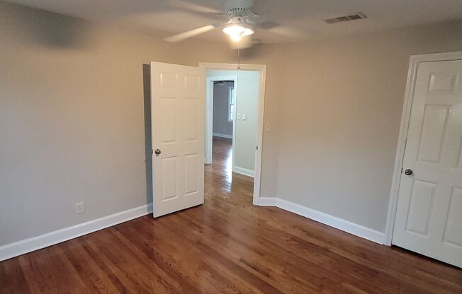 3 beds, 1 bath, $1,350