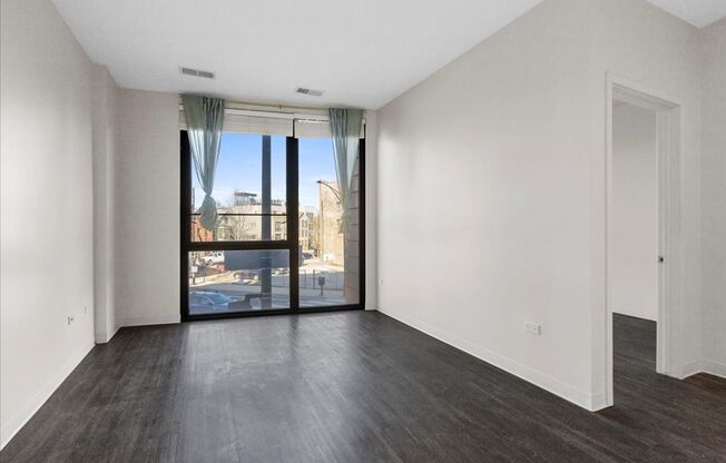 1 bed, 1 bath, 626 sqft, $2,376, Unit 302