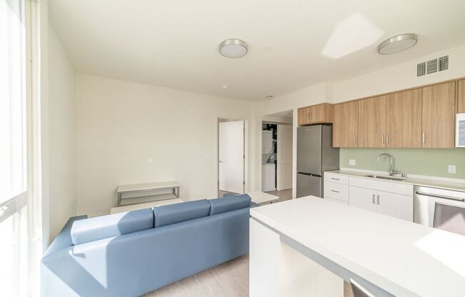 1 bed, 1 bath, 951 sqft, $2,296, Unit 711A