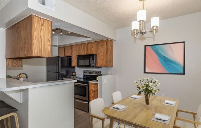 2 beds, 2 baths, 900 sqft, $1,499, Unit HIDDENV-204