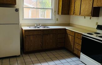 1 bed, 1 bath, $650