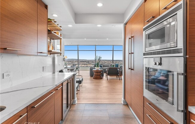 3 beds, 3.5 baths, 2,530 sqft, $15,000, Unit 48C