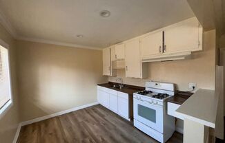 2 beds, 1 bath, $2,050, Unit #5