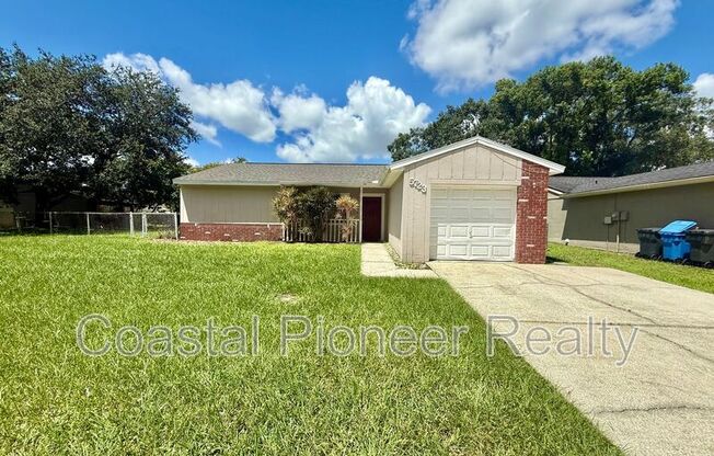 5723 KNEELAND LN