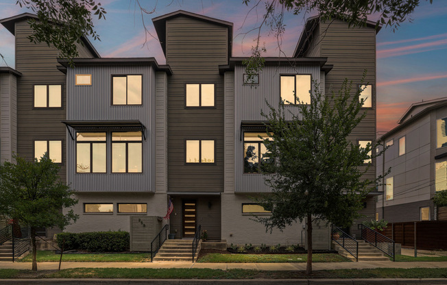 259 CURRIE ST