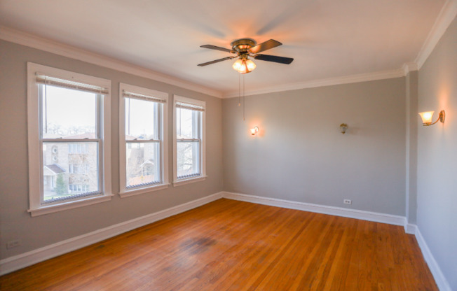 4056 LAPORTE