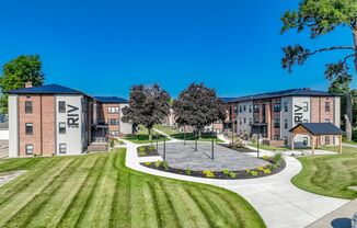 2 beds, 1 bath, 643 sqft, $995, Unit E02