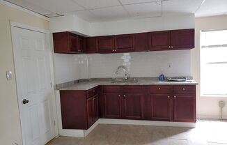 2 beds, 1 bath, $1,450, Unit 1