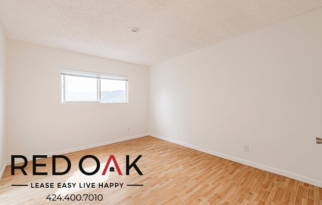 10285 TUJUNGA CYN BLVD