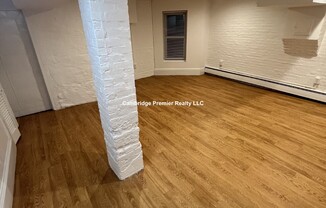 16 Yarmouth St 3