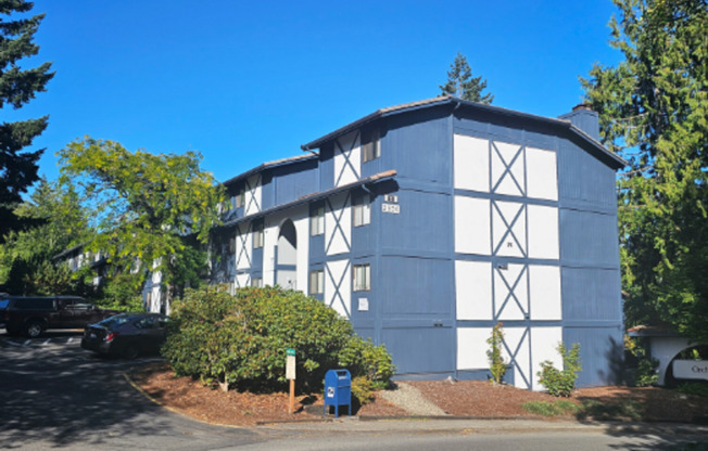 1 bed, 1 bath, 645 sqft, $1,495, Unit A-21