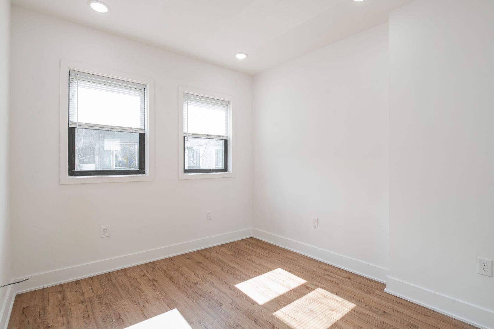 3312 W Cumberland LLC