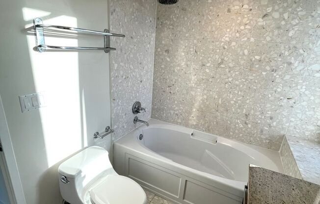 2 beds, 2 baths, 1,310 sqft, $3,450, Unit Latitud on the River - Unit #2301