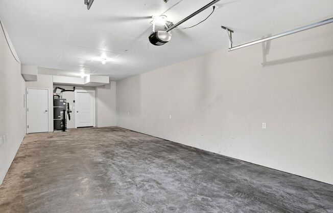 3 beds, 2.5 baths, 1,517 sqft, $2,395, Unit 17264