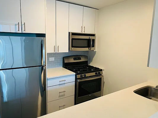 Studio, 1 bath, $3,685, Unit 5-M