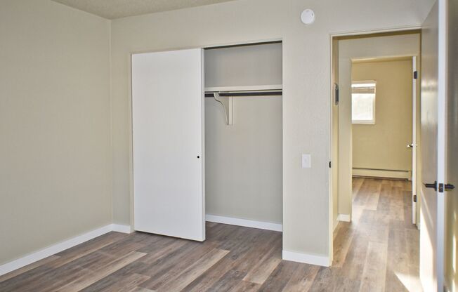 2 beds, 1 bath, 775 sqft, $1,395, Unit 445-28