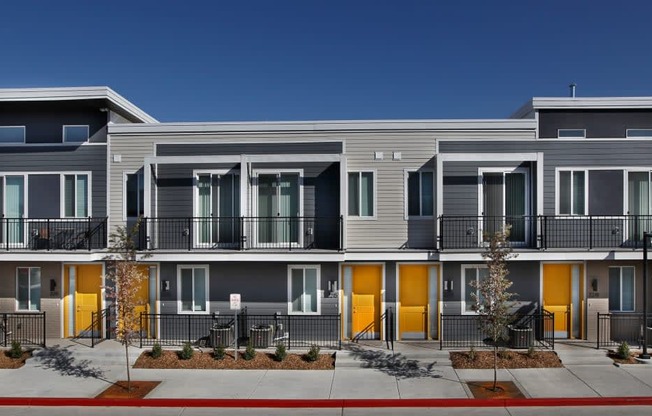 Strata99 Townhomes Apartments Building Exterior