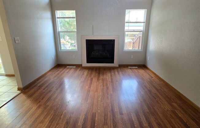 Great Townhome in Windsor