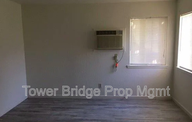 2701 SAN FERNANDO WAY