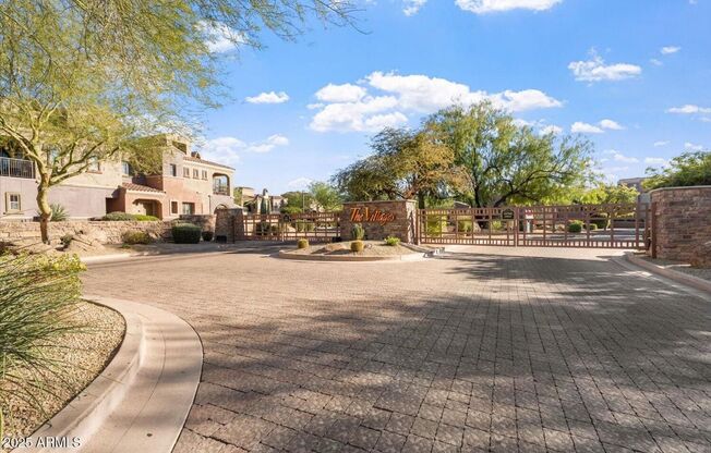 2 beds, 2 baths, $2,900, Unit # 1076