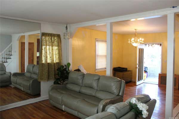 4 beds, 1 bath, $3,700