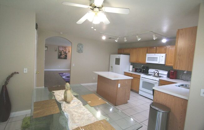 4 beds, 2 baths, $2,000