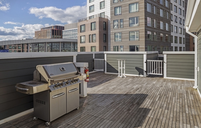 1 bed, 1 bath, 732 sqft, $3,200, Unit 204
