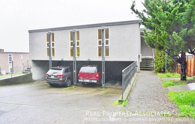 2037 13 AVE W