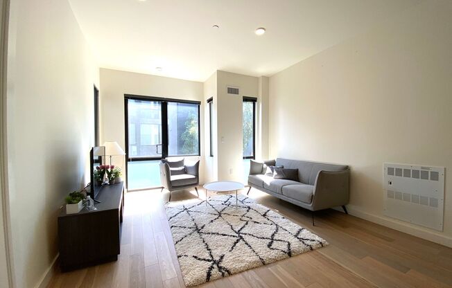 3 beds, 2 baths, $6,295, Unit Unit 2