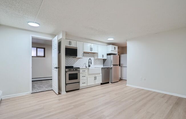 2 beds, 1 bath, 550 sqft, $1,575, Unit 103