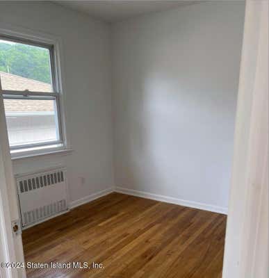 3 beds, 1 bath, 1,000 sqft, $2,600, Unit 2FL