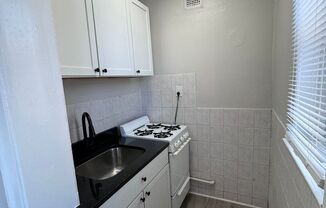 Studio, 1 bath, $1,000, Unit 6912 - #308