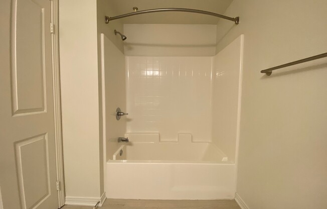 1 bed, 1 bath, 515 sqft, $1,895, Unit 201