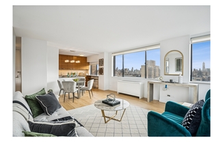 2 beds, 2 baths, 1,100 sqft, $8,500, Unit 22B
