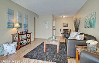 Woodland HIlls Apartments
