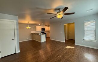 3 beds, 2 baths, $1,425