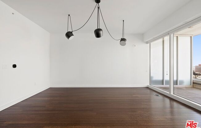 1 bed, 2 baths, 1,510 sqft, $6,995, Unit 12I
