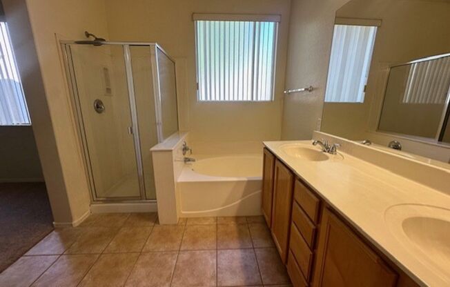 3 beds, 2 baths, $2,095