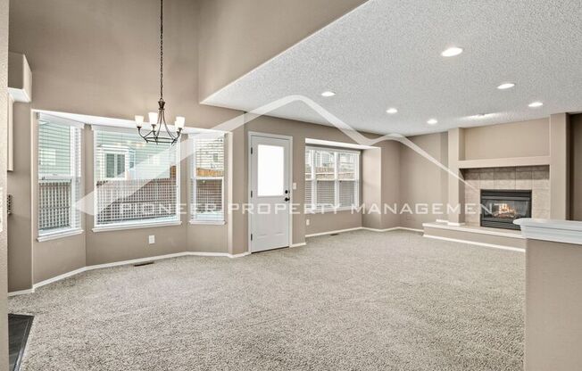 5315 BUTTERFIELD DR