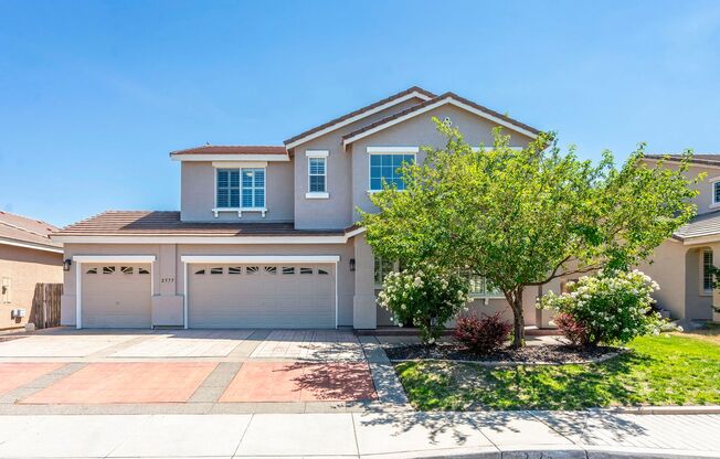 Stunning Like New South Reno 4 Bedroom