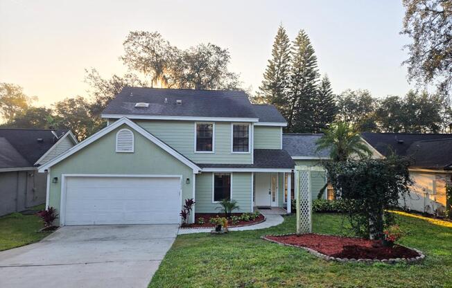 1232 Woodridge Court