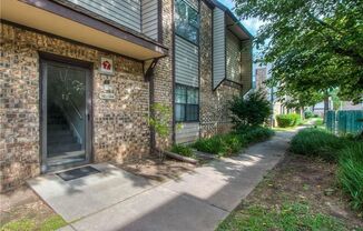 1 bed, 1 bathroom condo unit in Cottonwood Ridge in Norman, OK